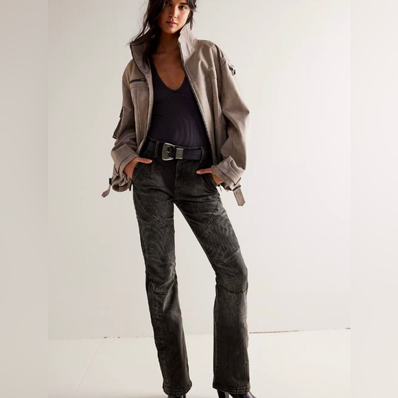 Free People Vector Motor Flare Jeans NWT - Picture 3 of 14